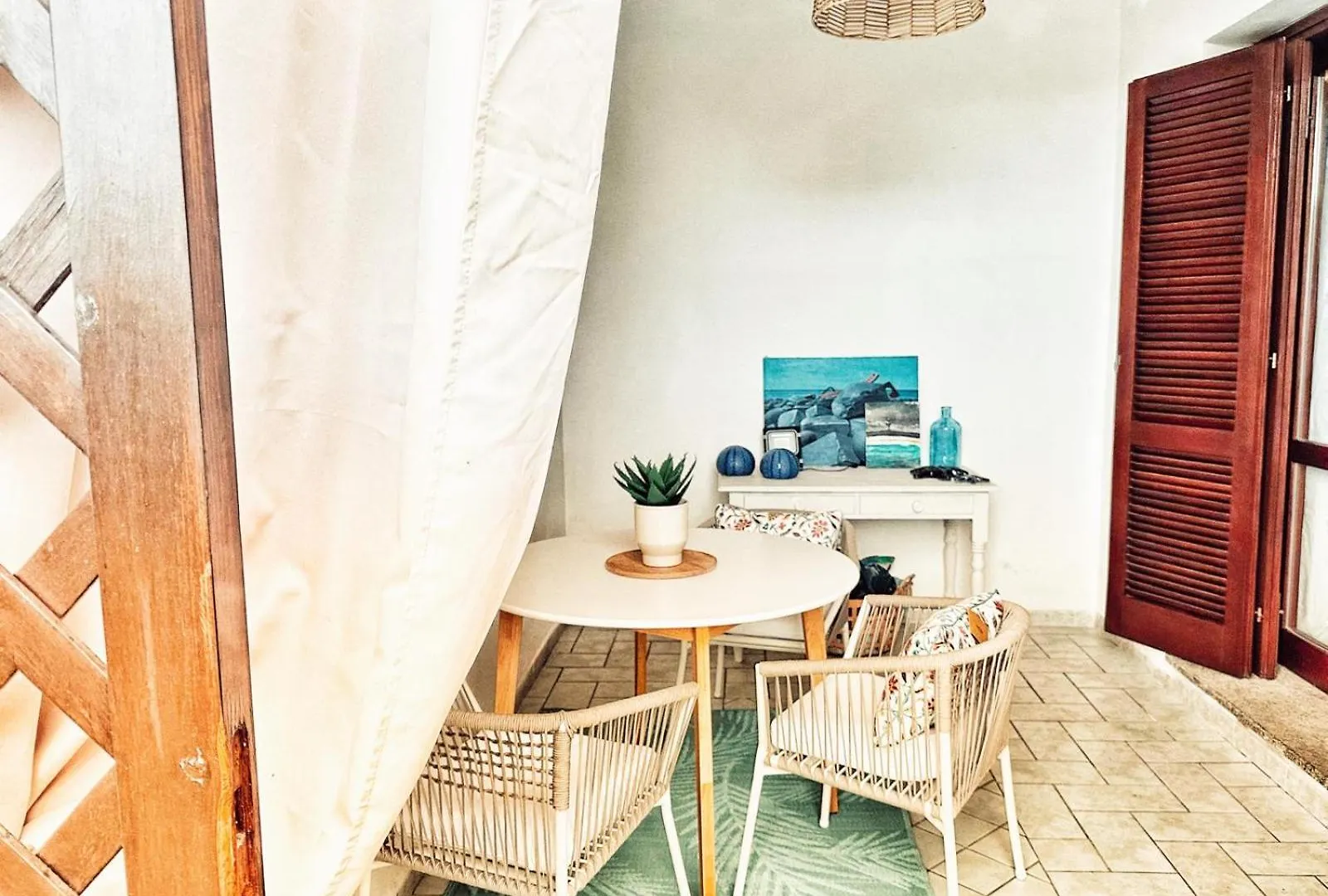 Matilda\'S House At San Teodoro contacts
